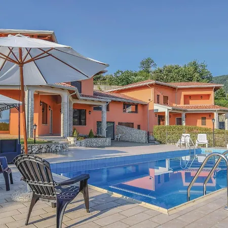 Сasa de vacaciones Del Borgo